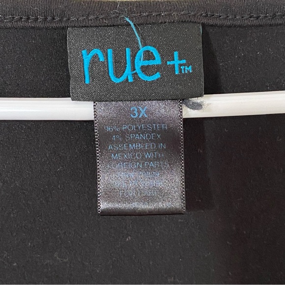 RUE Plus Black Top Size 3X - Picture 8 of 8